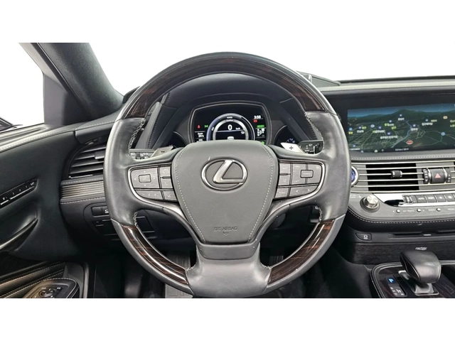 Lexus LS 500h EXECUTIVE | МАСАЖ | ПОДГРЕВ | ОБДУХ | ЩОРИ - автомобили, коли, обяви за нови и употребявани 10