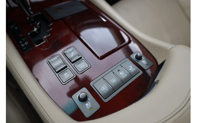 Lexus LS LS - автомобили, коли, обяви за нови и употребявани 16