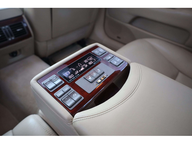 Lexus LS600h LS600h - автомобили, коли, обяви за нови и употребявани 31