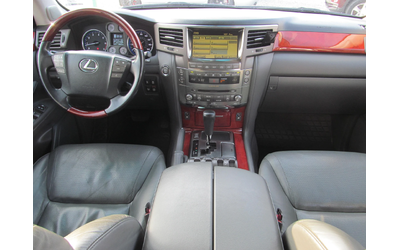 Lexus LX 570 5.7* LPG* 4x4* 386k.c* DVD* Camera* TOP - автомобили, коли, обяви за нови и употребявани 14