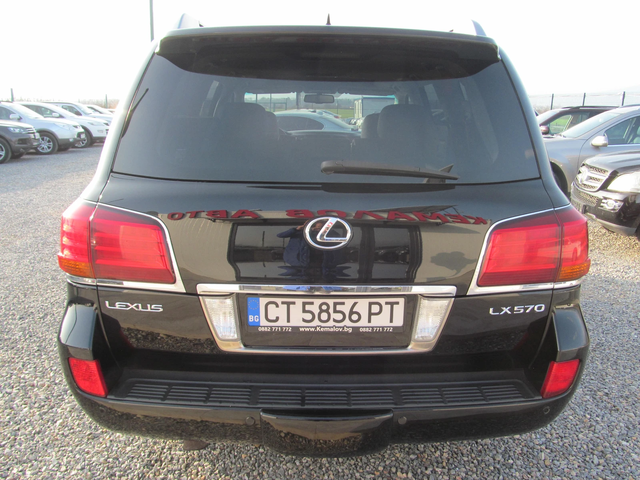 Lexus LX 570 5.7* LPG* 4x4* 386k.c* DVD* Camera* TOP - автомобили, коли, обяви за нови и употребявани 4