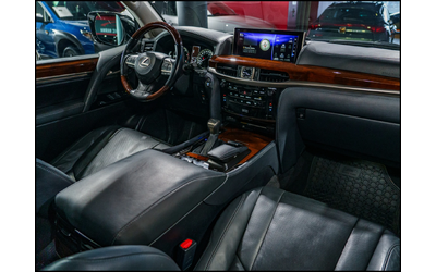 Lexus LX Lexus LX 570  - автомобили, коли, обяви за нови и употребявани 16