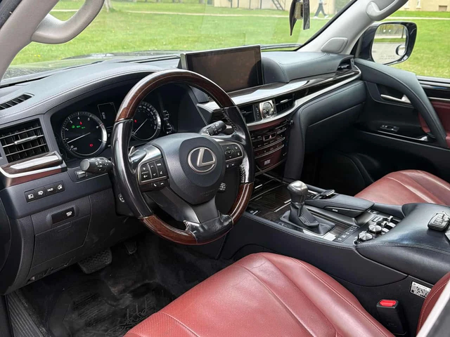 Lexus LX 570 * 2 КЛЮЧА * ОБДУХВАНЕ * ДИСТРОНИК * 360 - автомобили, коли, обяви за нови и употребявани 4