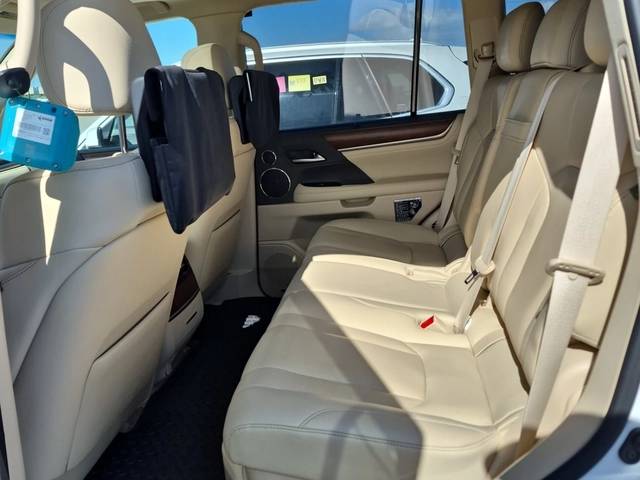 Lexus LX 570 * * CARFAX * * АВТО КРЕДИТ * * - автомобили, коли, обяви за нови и употребявани 8