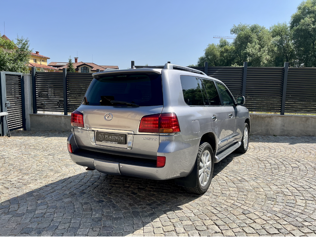 Lexus LX 570 V8 AWD Mark Levinson - автомобили, коли, обяви за нови и употребявани 1
