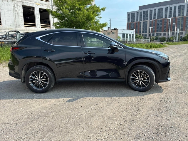 Lexus NX 350h ПАНОРАМА * ПОДГРЕВИ * OБДУХВАНЕ * CARFAX - автомобили, коли, обяви за нови и употребявани 3