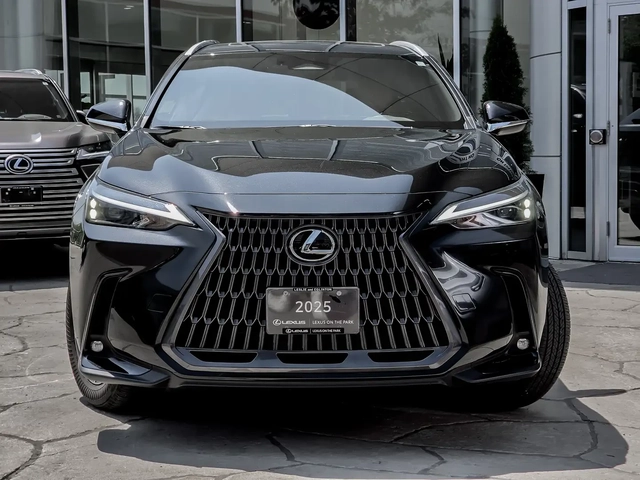 Lexus NX 350h 10, 000km| 350 Hybrid| | Ventilated Seats| New - автомобили, коли, обяви за нови и употребявани 1