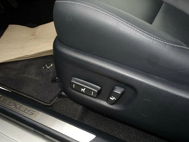 Lexus NX 300h Executive E-Four - автомобили, коли, обяви за нови и употребявани 12