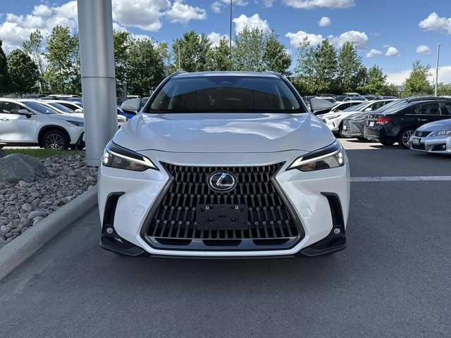 Lexus NX 350 AWD * 2 КЛЮЧА * ПАНОРАМА * ПОДГРЕВИ * CARFAX - автомобили, коли, обяви за нови и употребявани 1