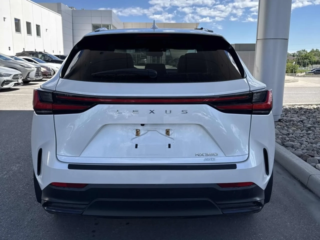 Lexus NX 350 AWD * 2 КЛЮЧА * ПАНОРАМА * ПОДГРЕВИ * CARFAX - автомобили, коли, обяви за нови и употребявани 4