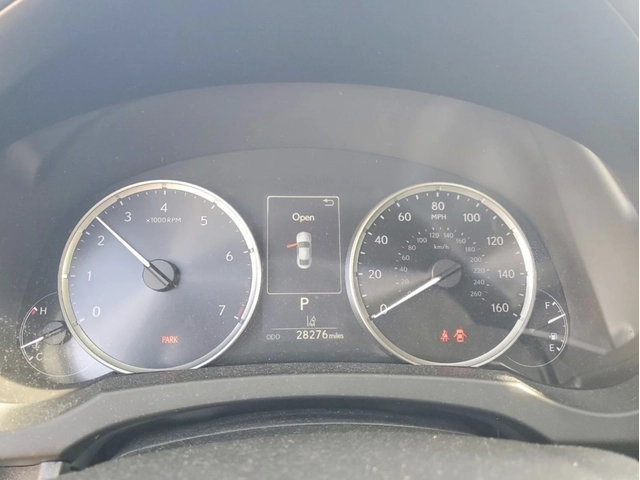 Lexus RC 300h АВТОКРЕДИТ - автомобили, коли, обяви за нови и употребявани 8