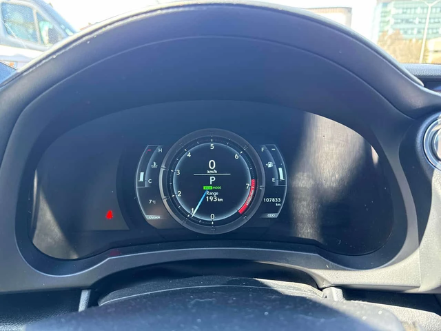 Lexus RC 300 /CARFAX/DISTRONIC/NAVI - автомобили, коли, обяви за нови и употребявани 7