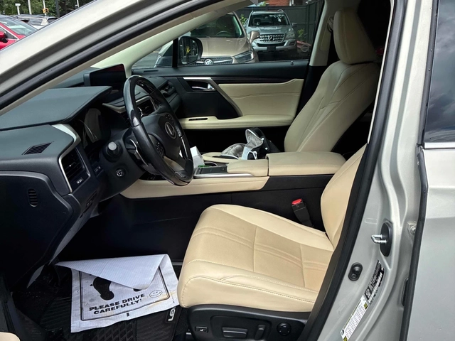 Lexus RX 350 CARFAX - автомобили, коли, обяви за нови и употребявани 10