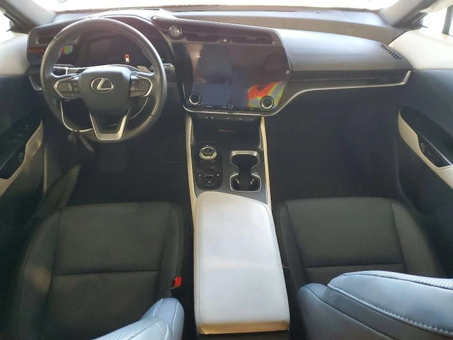 Lexus RZ DUAL MOTOR* AWD* - автомобили, коли, обяви за нови и употребявани 7