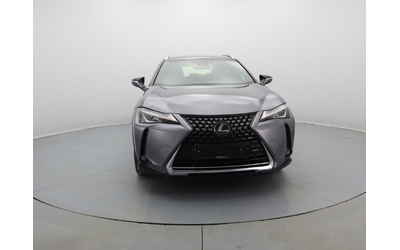 lexus-ux - 0