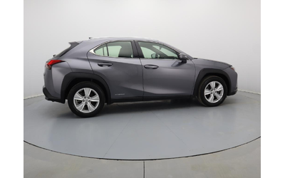 Lexus UX - автомобили, коли, обяви за нови и употребявани 11