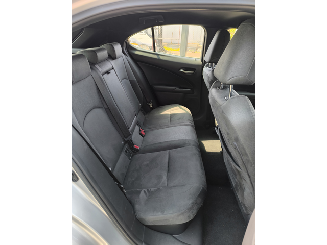 Lexus UX 250 Hybrid - автомобили, коли, обяви за нови и употребявани 12