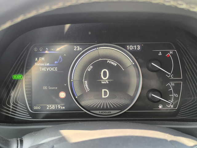 Lexus UX 250 Hybrid - автомобили, коли, обяви за нови и употребявани 14