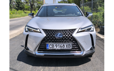 lexus-ux-250-hybrid - 1