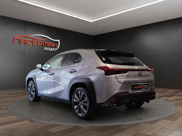 Lexus UX 250h F-sport AWD - автомобили, коли, обяви за нови и употребявани 3