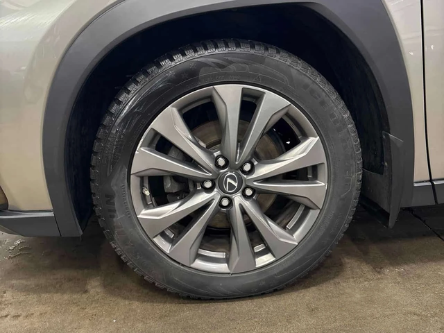 Lexus UX 250h * F SPORT * ПОДГРЕВИ * NAVI * ПАМЕТ - автомобили, коли, обяви за нови и употребявани 15