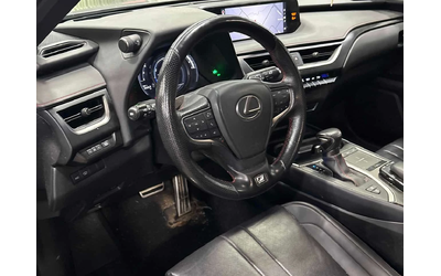 lexus-ux-250h - 4