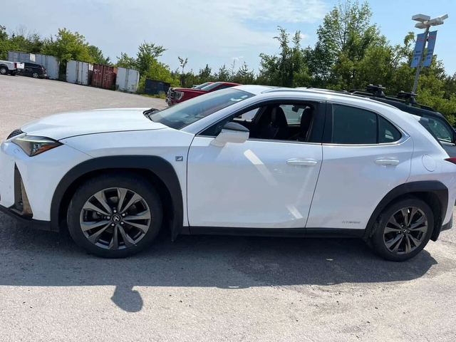 Lexus UX 250h | ПАНОРАМА | ПОДГРЕВ | CARFAX | - автомобили, коли, обяви за нови и употребявани 1