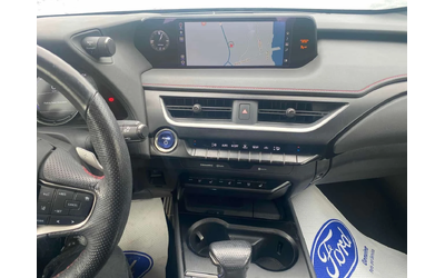 Lexus UX 250h | ПАНОРАМА | ПОДГРЕВ | CARFAX | - автомобили, коли, обяви за нови и употребявани 8