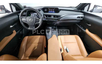 lexus-ux - 5