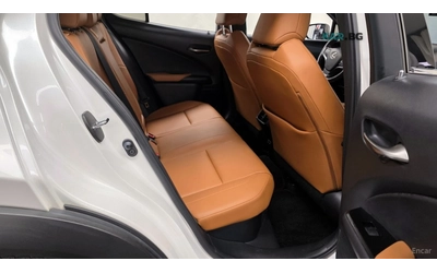 Lexus UX 250h 2.0 2WD* КОЖА* ОБДУХВ* ПАНО* КАМЕРА - автомобили, коли, обяви за нови и употребявани 9