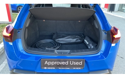 Lexus UX 300E - автомобили, коли, обяви за нови и употребявани 6