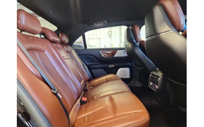 Lincoln Continental RESERVE AWD - автомобили, коли, обяви за нови и употребявани 9