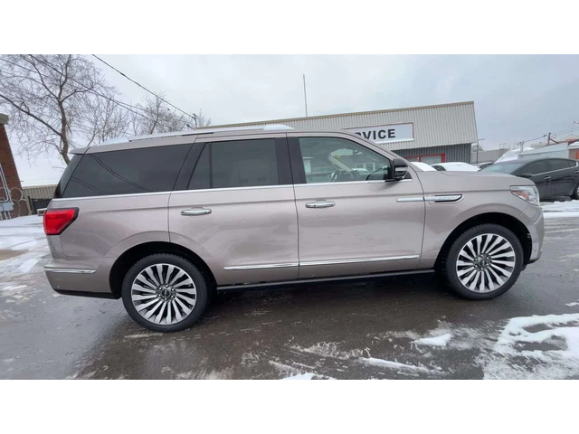 Lincoln Navigator Reserve * HEAD-UP| 7-PASS| 450HP| LEATHER| SUNROOF - автомобили, коли, обяви за нови и употребявани 7