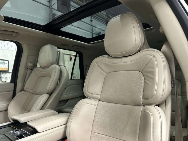 Lincoln Navigator Reserve * HEAD-UP| 7-PASS| 450HP| LEATHER| SUNROOF - автомобили, коли, обяви за нови и употребявани 9
