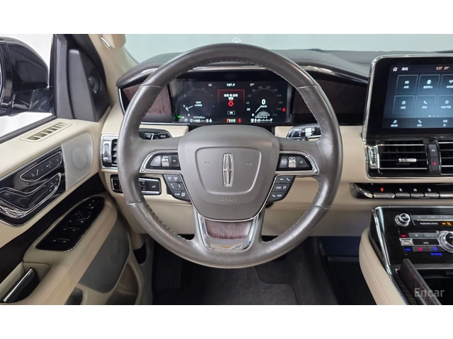 Lincoln Navigator 3.5L* HEAD UP* ОБДУХВАНЕ* 360* КРАЙНА ЦЕНА - автомобили, коли, обяви за нови и употребявани 10