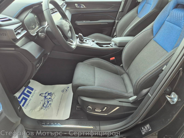 LINK&CO 01 SUV 261к.с. Plug-In Hybrid - автомобили, коли, обяви за нови и употребявани 9