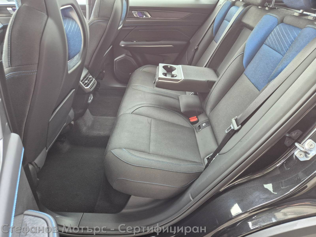 LYNK&CO 01 SUV 261к.с. Plug-In Hybrid - автомобили, коли, обяви за нови и употребявани 10