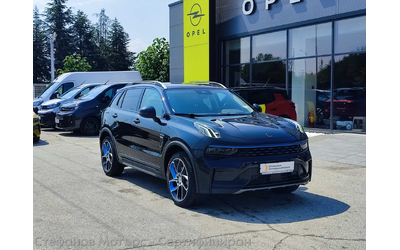 lynk-co-01-suv-261k-s-plug-in-hybrid - 0
