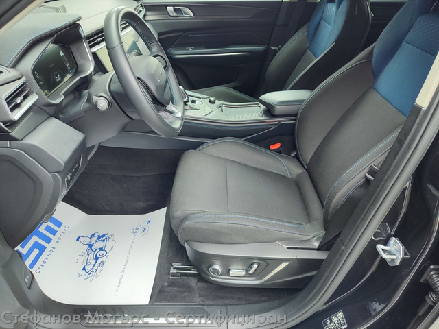 LYNK&CO 01 SUV 261к.с. Plug-In Hybrid - автомобили, коли, обяви за нови и употребявани 11