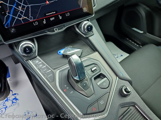LYNK&CO 01 SUV 261к.с. Plug-In Hybrid - автомобили, коли, обяви за нови и употребявани 13