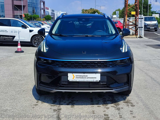 LYNK&CO 01 SUV 261к.с. Plug-In Hybrid - автомобили, коли, обяви за нови и употребявани 1