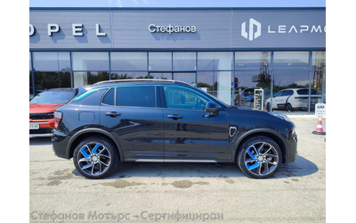 lynk-co-01-suv-261k-s-plug-in-hybrid - 4