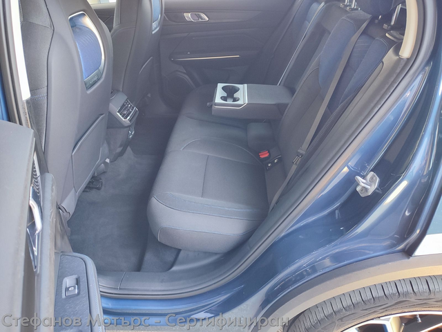LYNK&CO 01 SUV 261к.с. Plug-In Hybrid - автомобили, коли, обяви за нови и употребявани 12