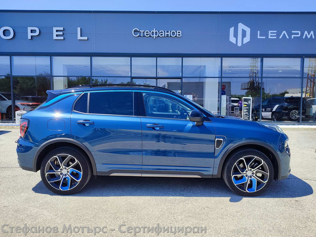 LYNK&CO 01 SUV 261к.с. Plug-In Hybrid - автомобили, коли, обяви за нови и употребявани 4