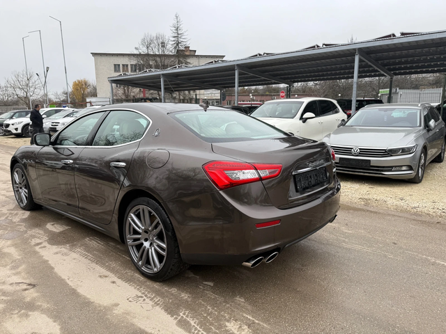 Maserati Ghibli 3.0D 250к.с  Топ състояние - автомобили, коли, обяви за нови и употребявани 4
