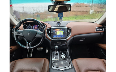Maserati Ghibli 3.0d 250к.с SPORT - автомобили, коли, обяви за нови и употребявани 14