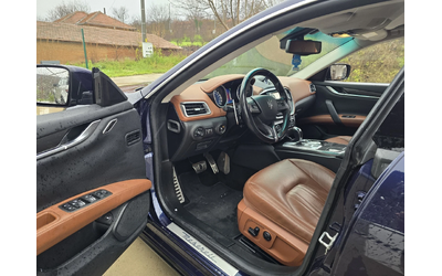 Maserati Ghibli 3.0d 250к.с SPORT - автомобили, коли, обяви за нови и употребявани 9