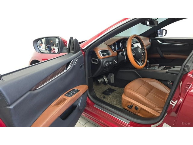 Maserati Ghibli 3.0 GRAN SPORT* КОЖА* ПОДГРЕВ* ПАНО* НАВИ* КАМЕРА - автомобили, коли, обяви за нови и употребявани 9