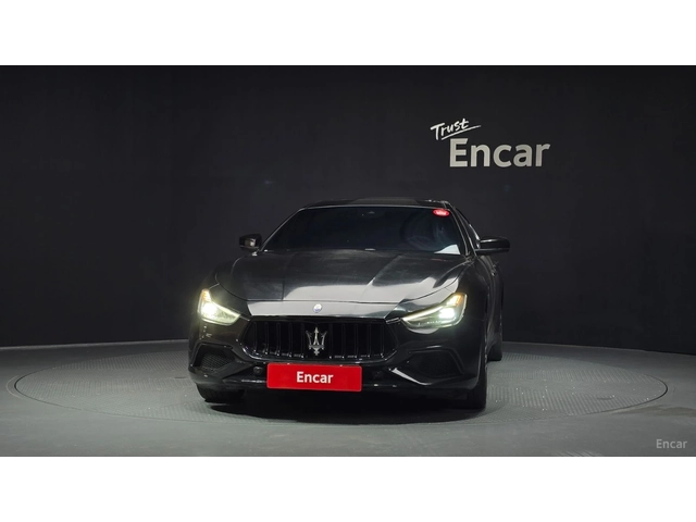 Maserati Ghibli 3.0 DIESEL* PANO* ОБДУХВ* ПОДГРЕВ* НАВИ* КАМЕРА - автомобили, коли, обяви за нови и употребявани 2
