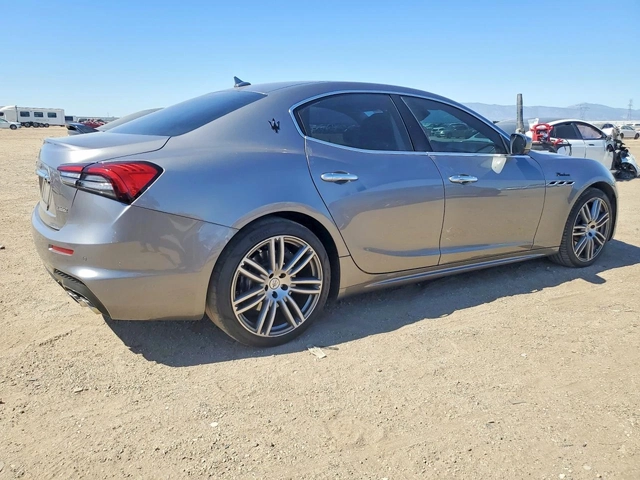 Maserati Ghibli - автомобили, коли, обяви за нови и употребявани 3